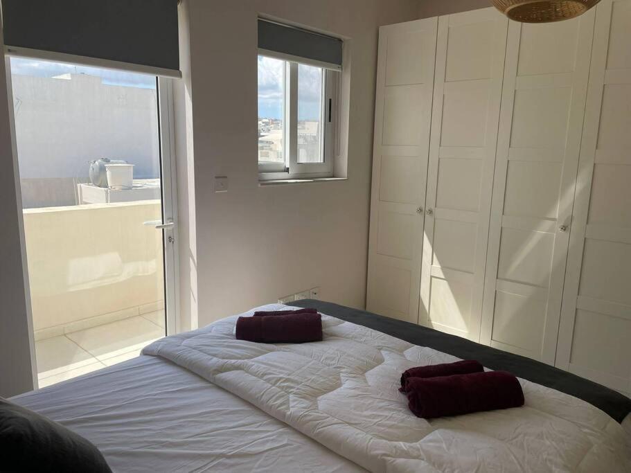 New Two Bedroom Penthouse In Swieqi/st.julian's *