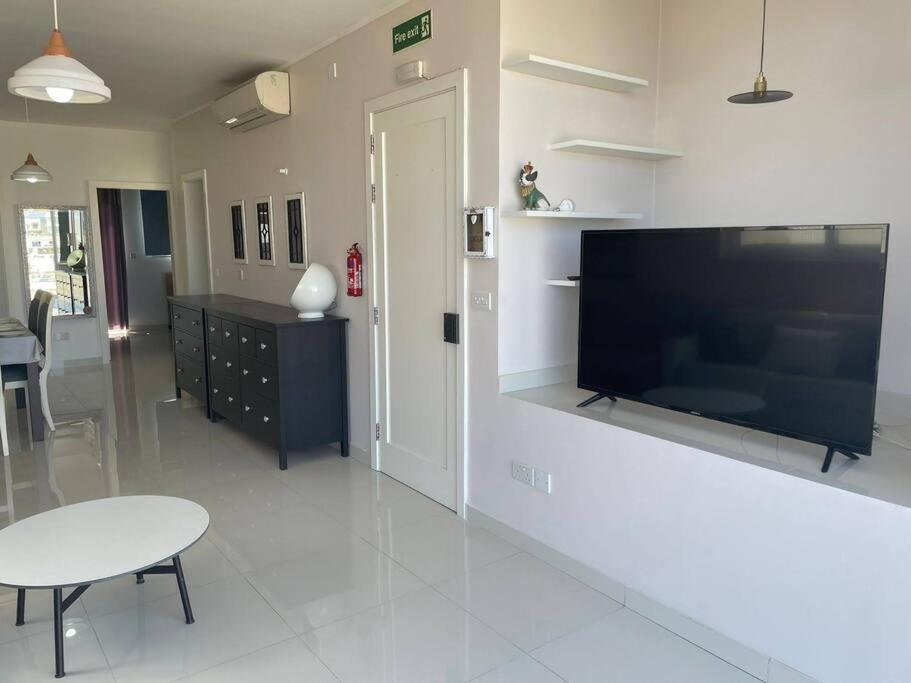 New Two Bedroom Penthouse In Swieqi/st.julian's Apartment *