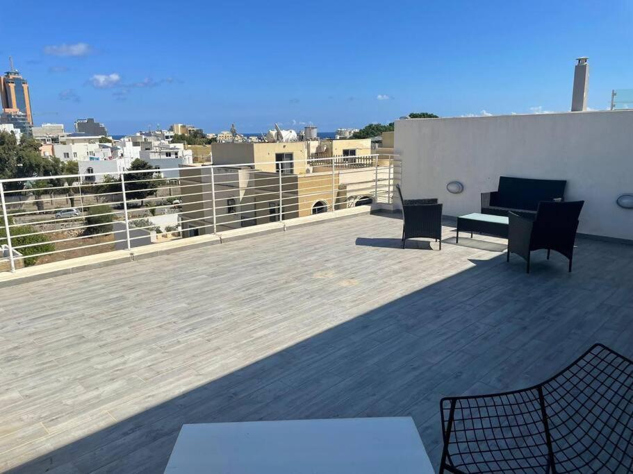 New Two Bedroom Penthouse In Swieqi/st.julian's Apartment